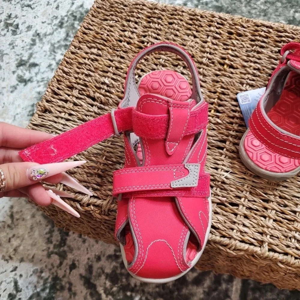 Timberland‎ Mad River Closed Toe Sandal